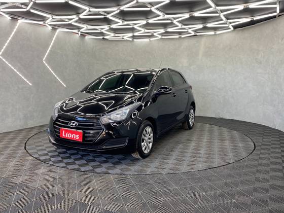 HYUNDAI HB20 1.0 COMFORT 12V FLEX 4P MANUAL HYUNDAI HB20 1.0 COMFORT 12V FLEX 4P MANUAL